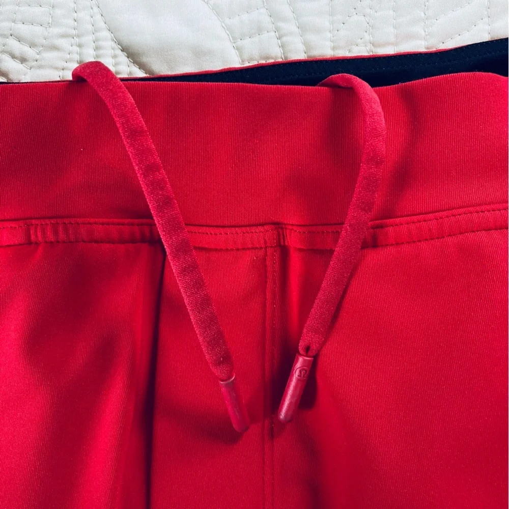 Lululemon Limited Edition Fiery Red‎ Surge Jogger Lunar New Year M5637S (Size L)